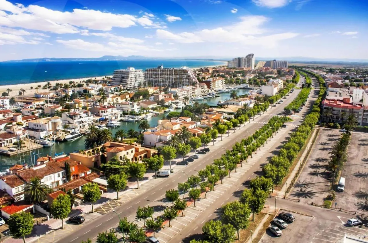 Apartamento B Frente Al Canal Con Terraza Empuriabrava 0*,  Spagna