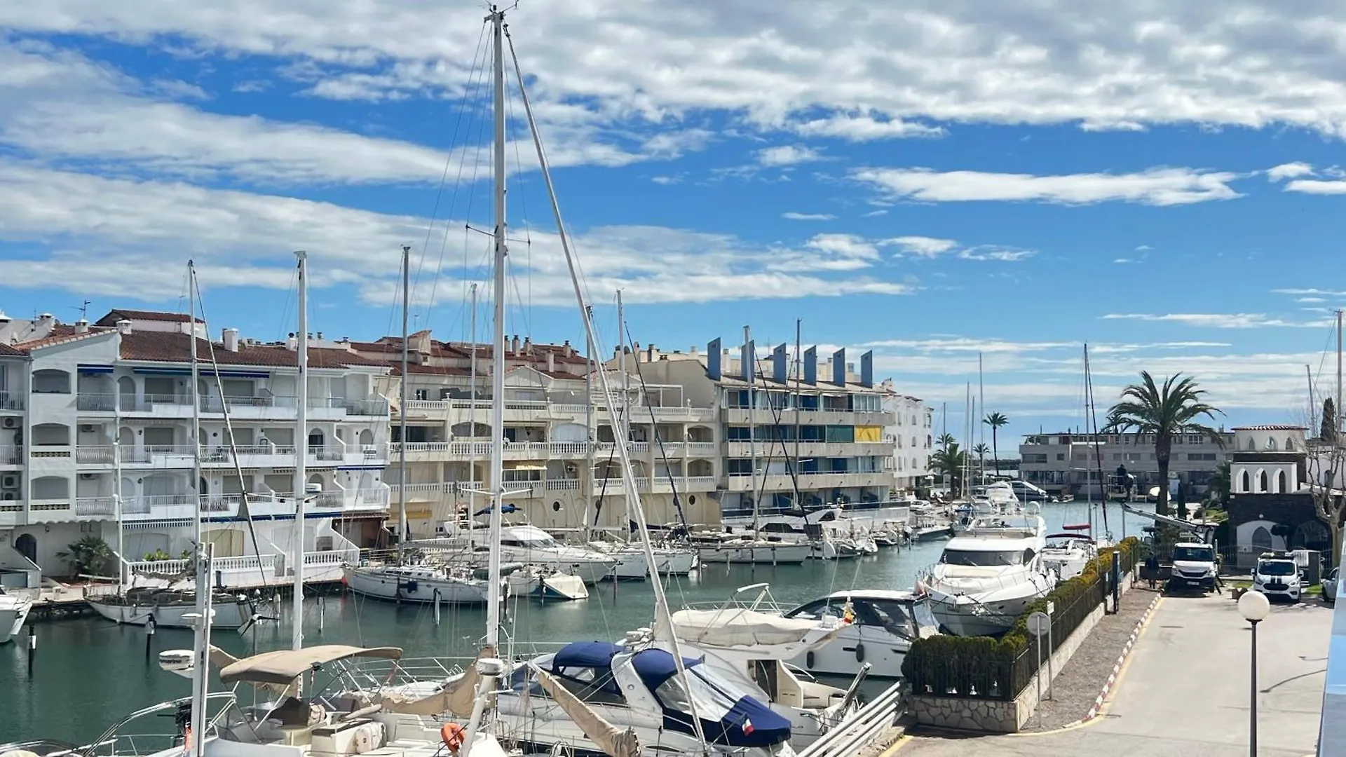 Appartamento Apartamento B Frente Al Canal Con Terraza Empuriabrava