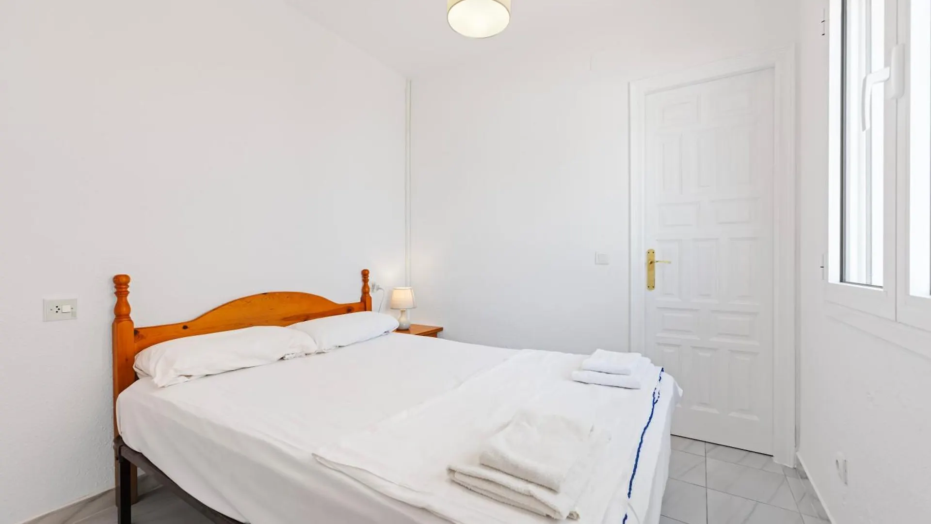 Apartamento B Frente Al Canal Con Terraza Empuriabrava